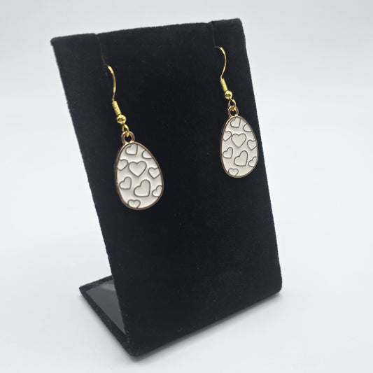 Hoppy Easter Sweetheart Earrings