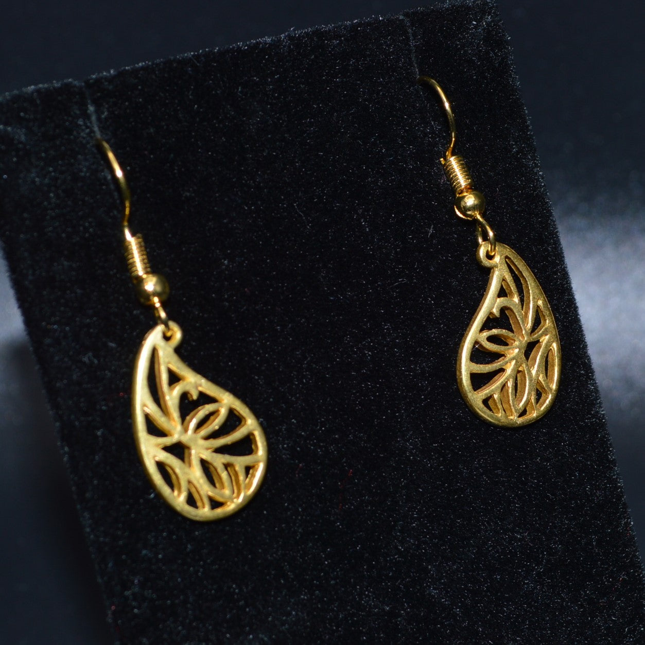 Gold Teardrop Earrings