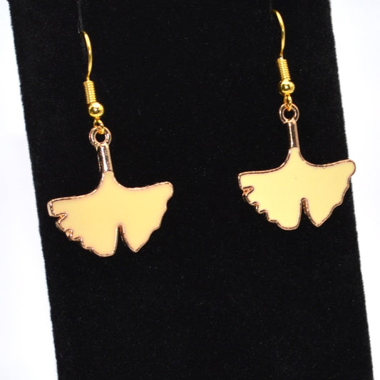 Cream Leaf A Earrings