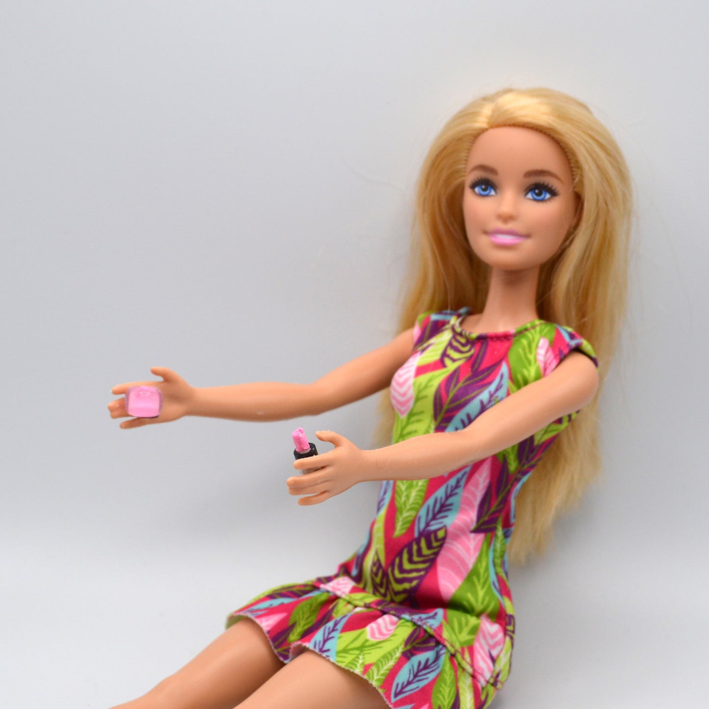 Miniature Nail Polish and Lipstick 6 Piece Set