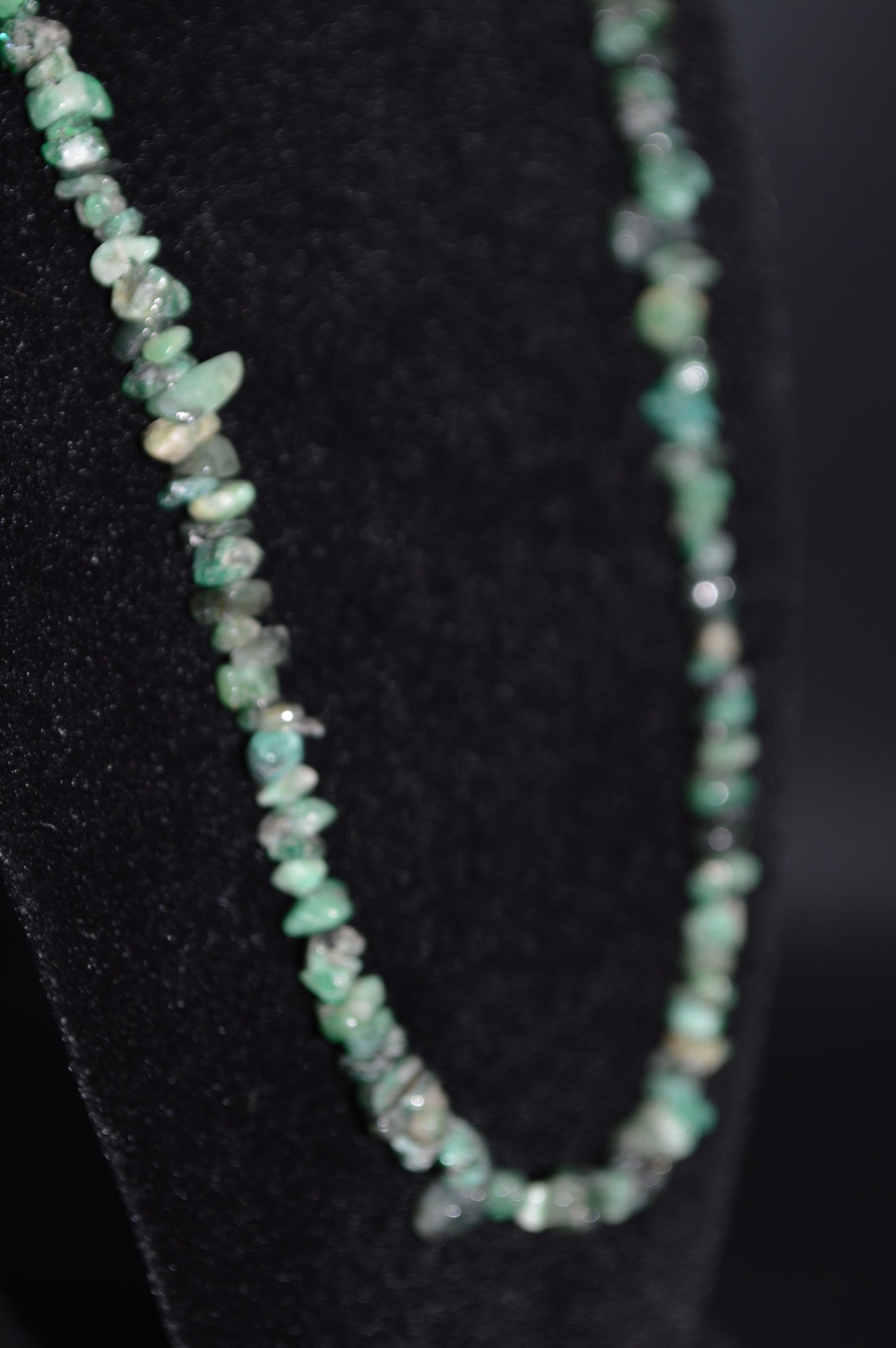 Emerald Chips Necklace and Earring Set (18.5 inch)