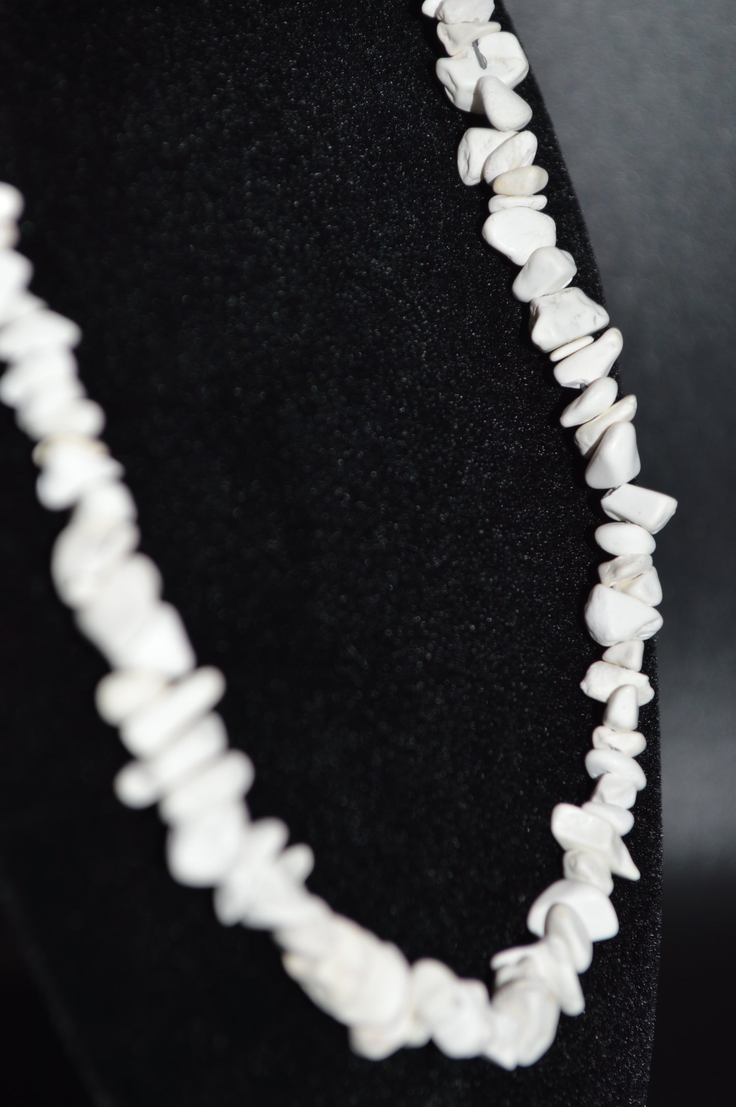 White Magnesite Chips Necklace (18.5 inches)