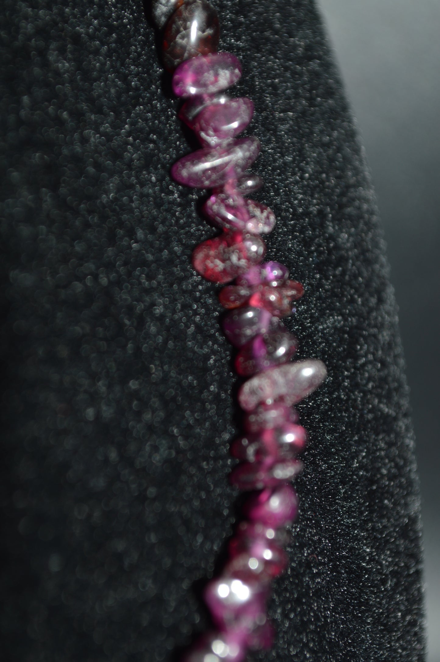 Rhodolite Garnet Chips Necklace and Earring Set (Deep Purple)