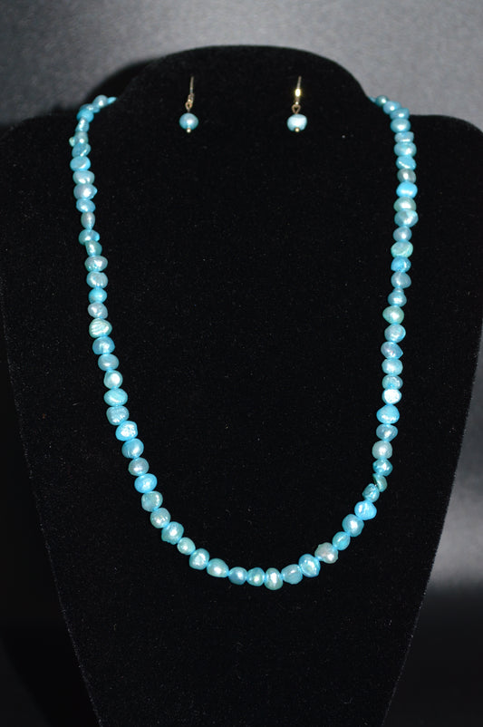 Teal Blue Freshwater Cultured Pearl Necklace and Earring Set