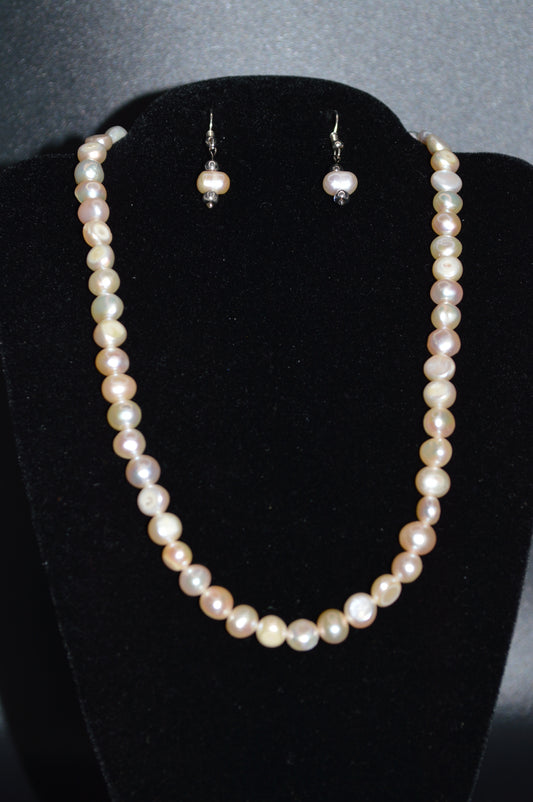 Peach Freshwater Cultured Pearl Necklace and Earring Set