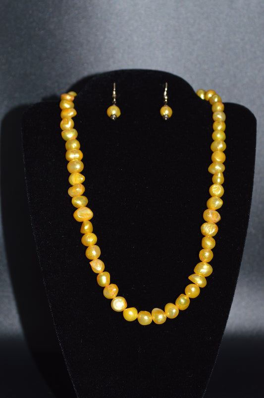 Mango Yellow Freshwater Cultured Pearl Necklace and Earring Set