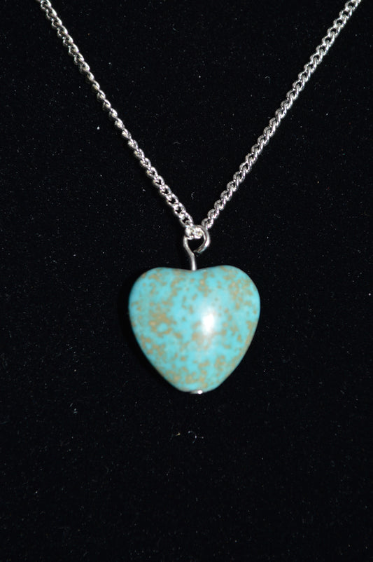 Magnesite Small Heart Pendant Necklace and Earring Set (Turquoise)