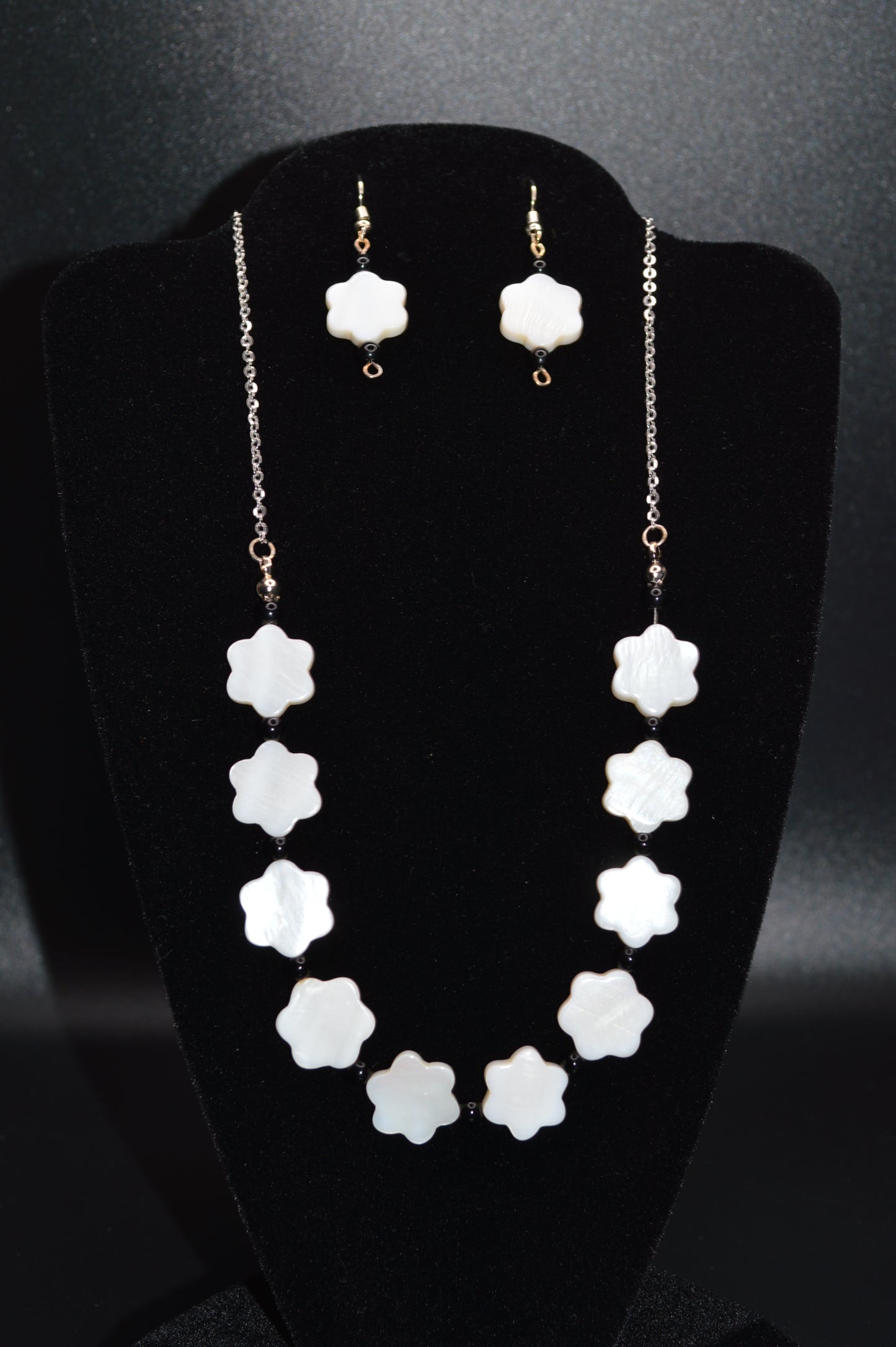 White Mother of Pearl Flowers with Black Beads Necklace and Earring Set