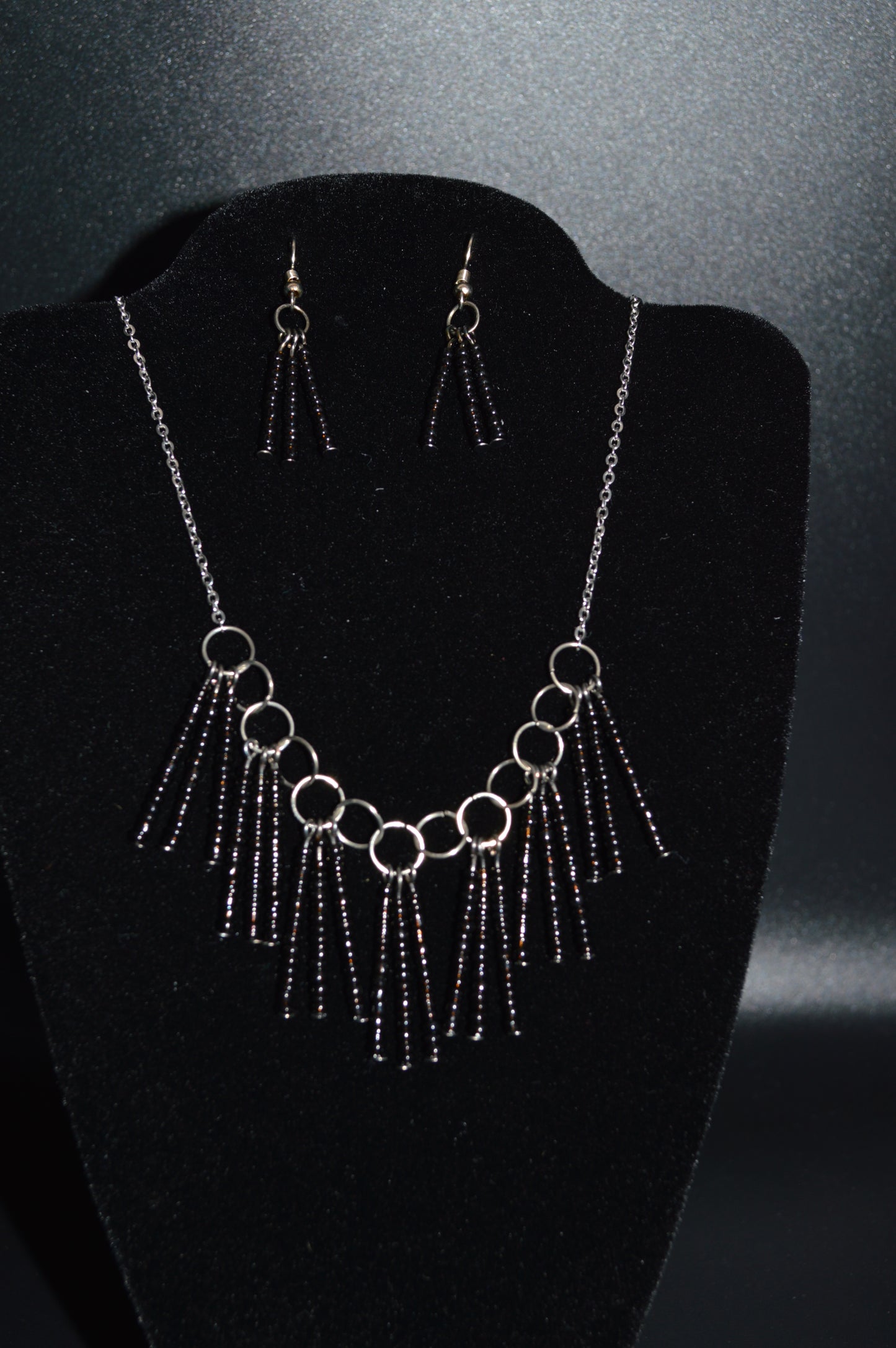 Glass Beaded Tassel Necklace and Earring Set (Black)