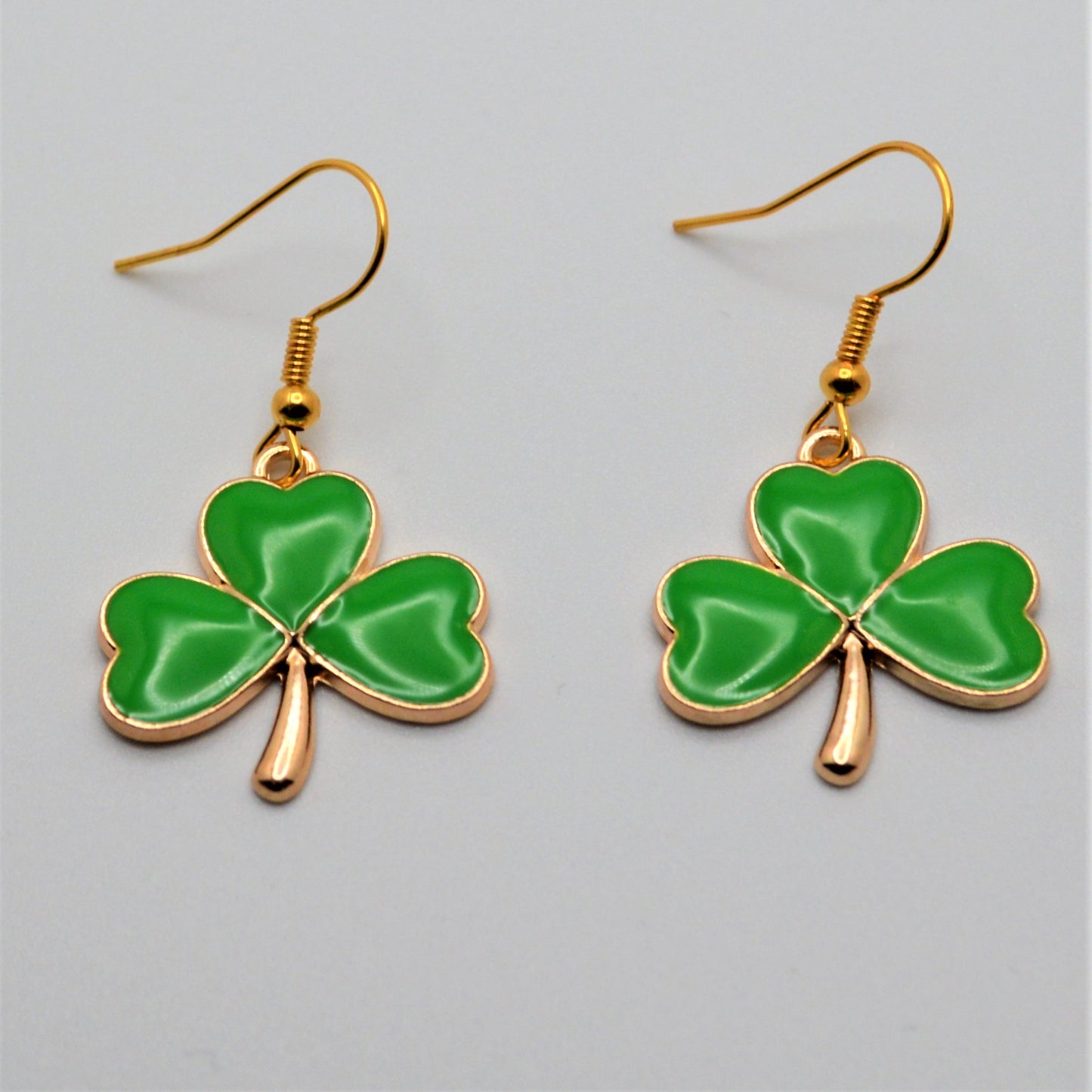 Kelly Green Shamrock Earrings