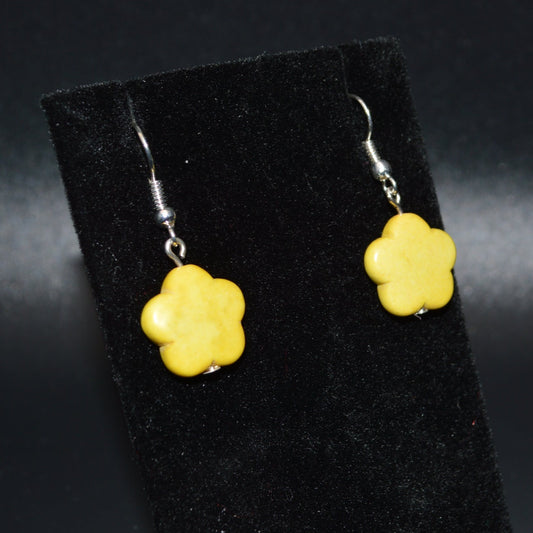Resin Flower Earrings (Yellow)