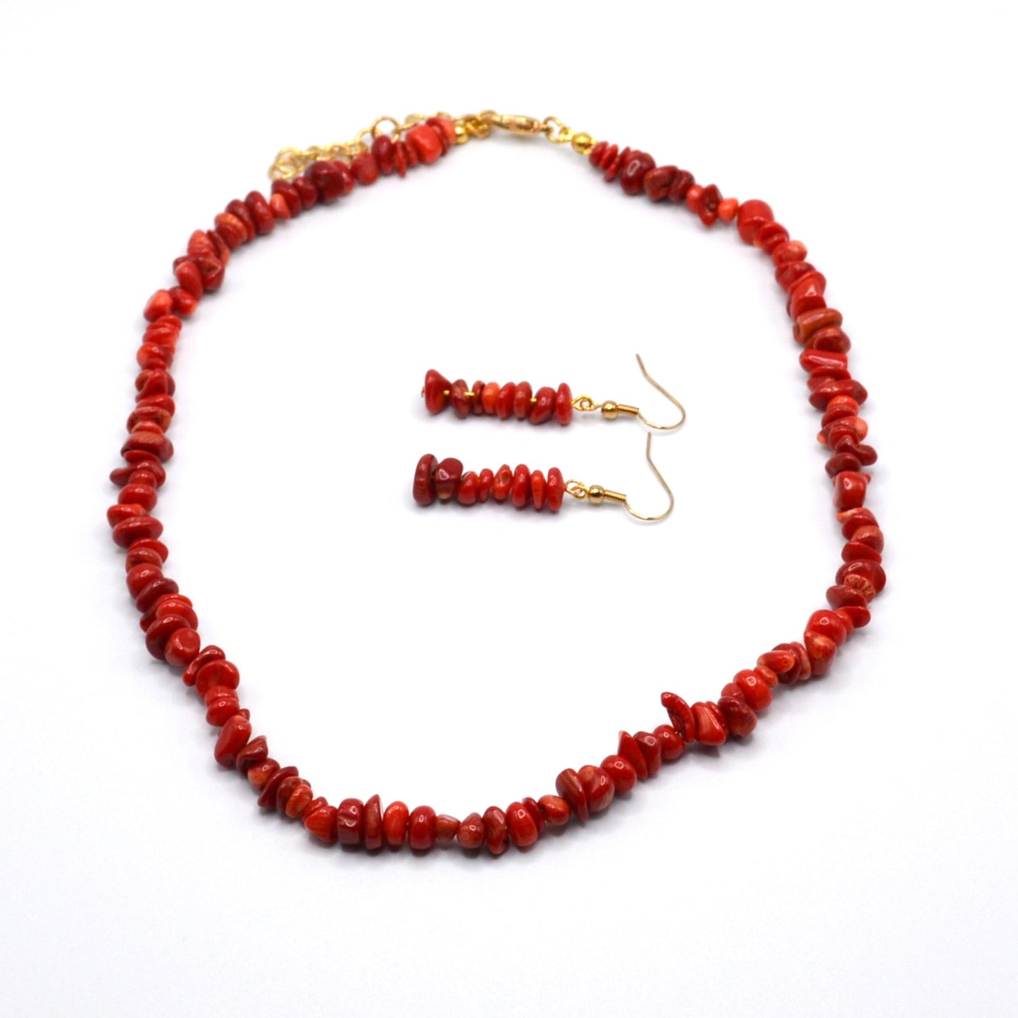 Red Bamboo Coral Beads with a 18kt Gold Clasp and 18kt Gold Earring Hooks