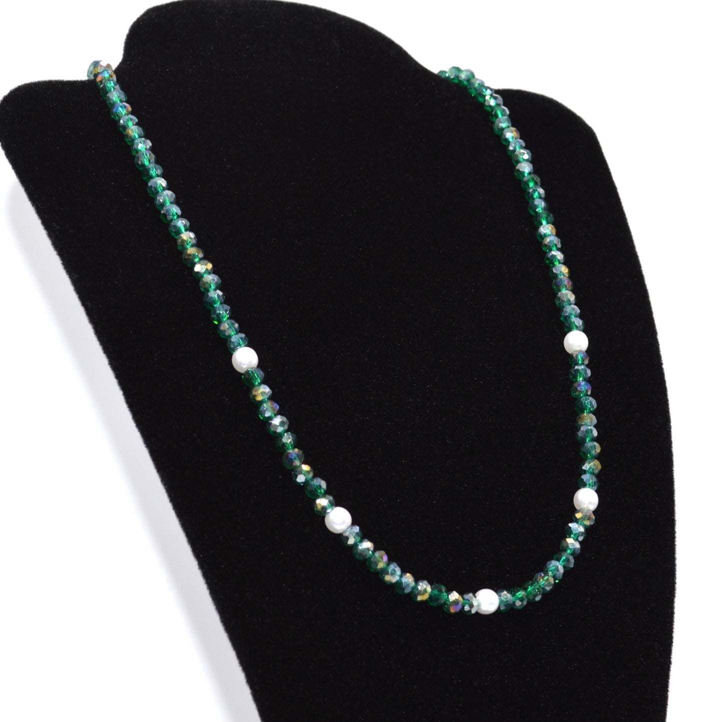 4mm Emerald Green Crystals and Pearl Necklace