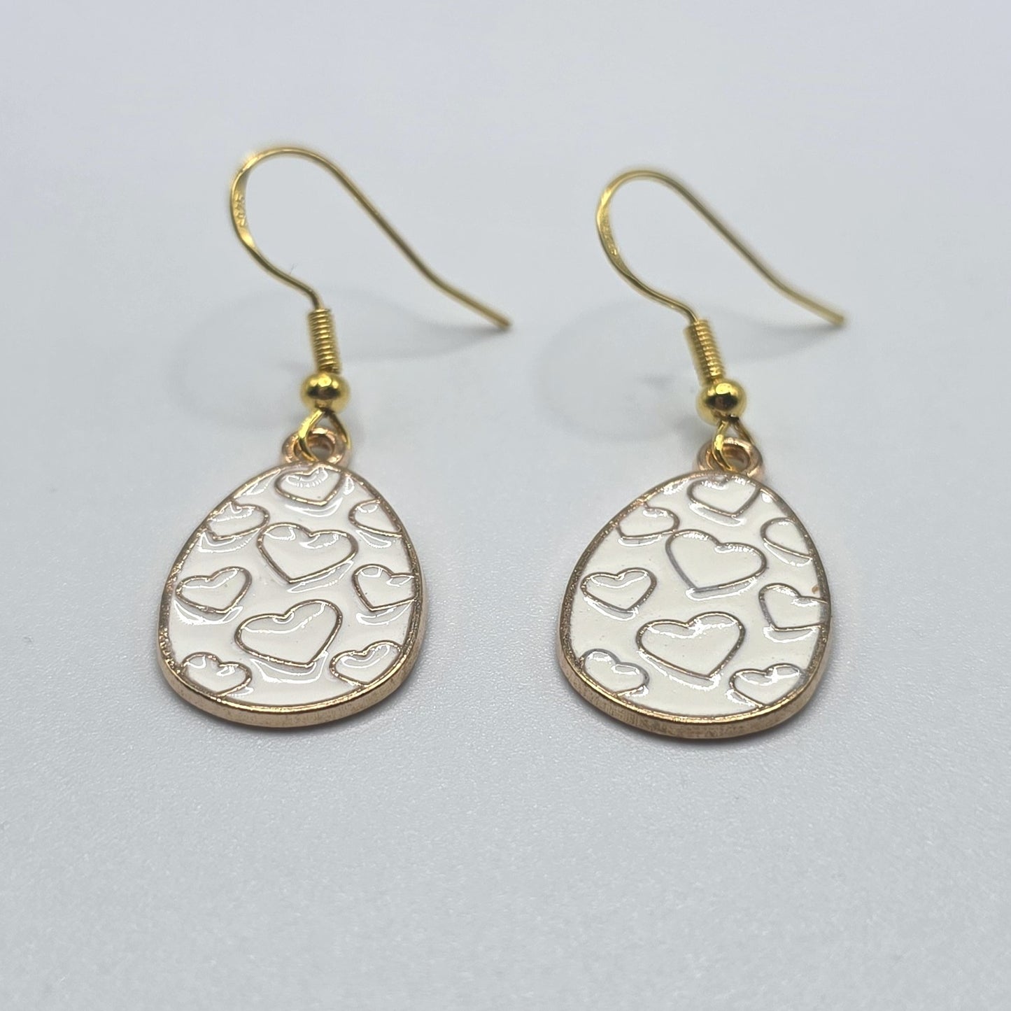 Hoppy Easter Sweetheart Earrings