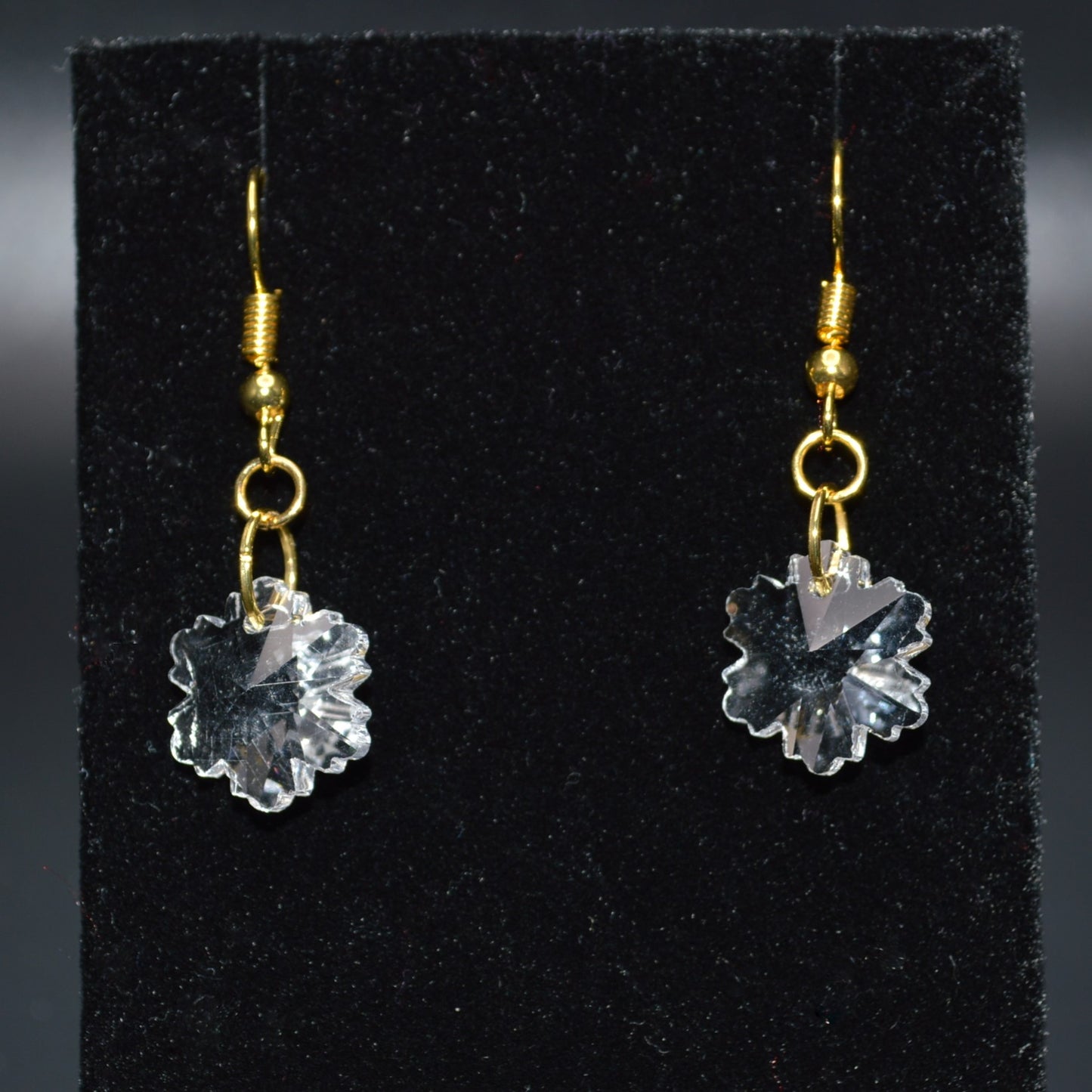 Faceted Glass Snowflake Earrings (Clear)