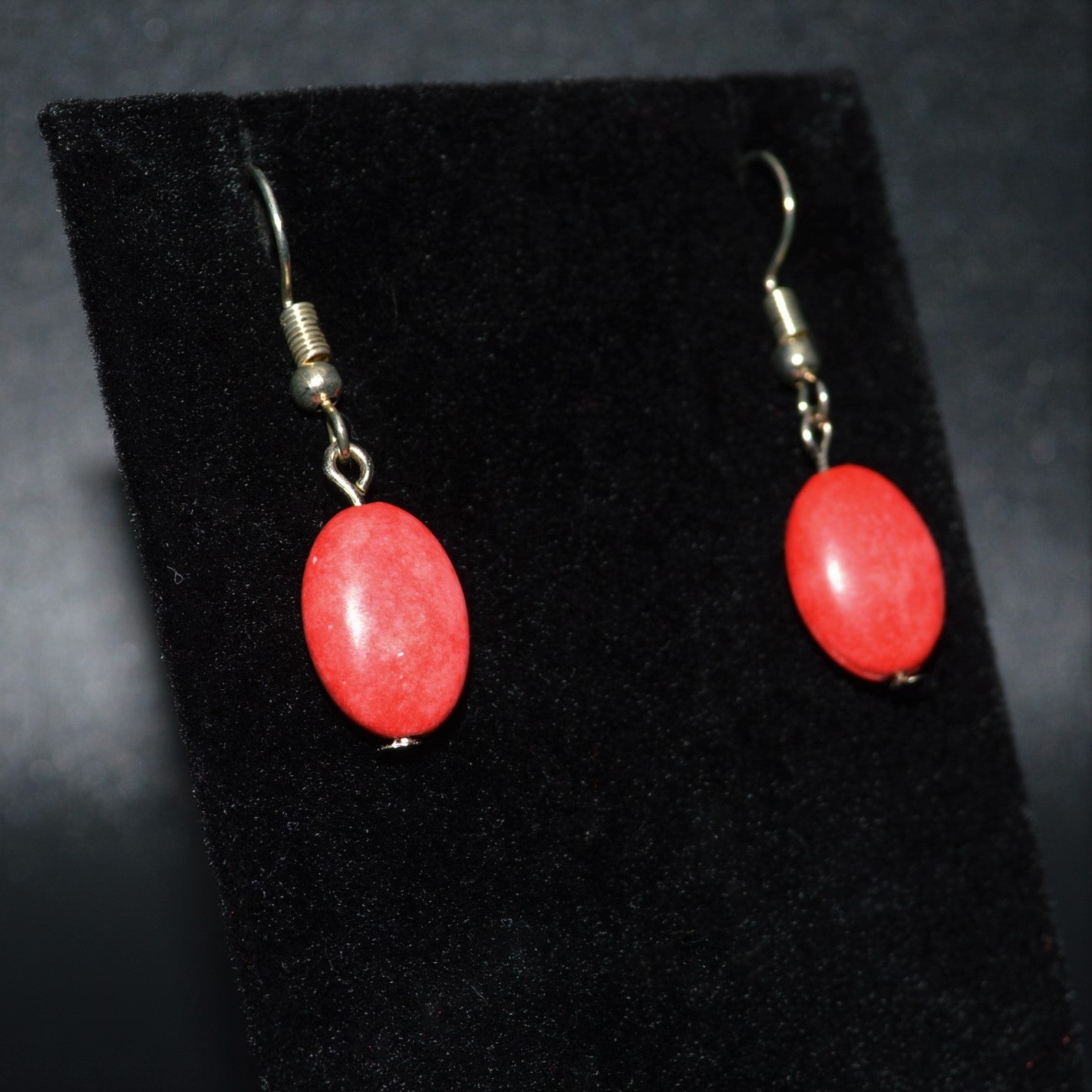 Resin Oval Earrings (Red)