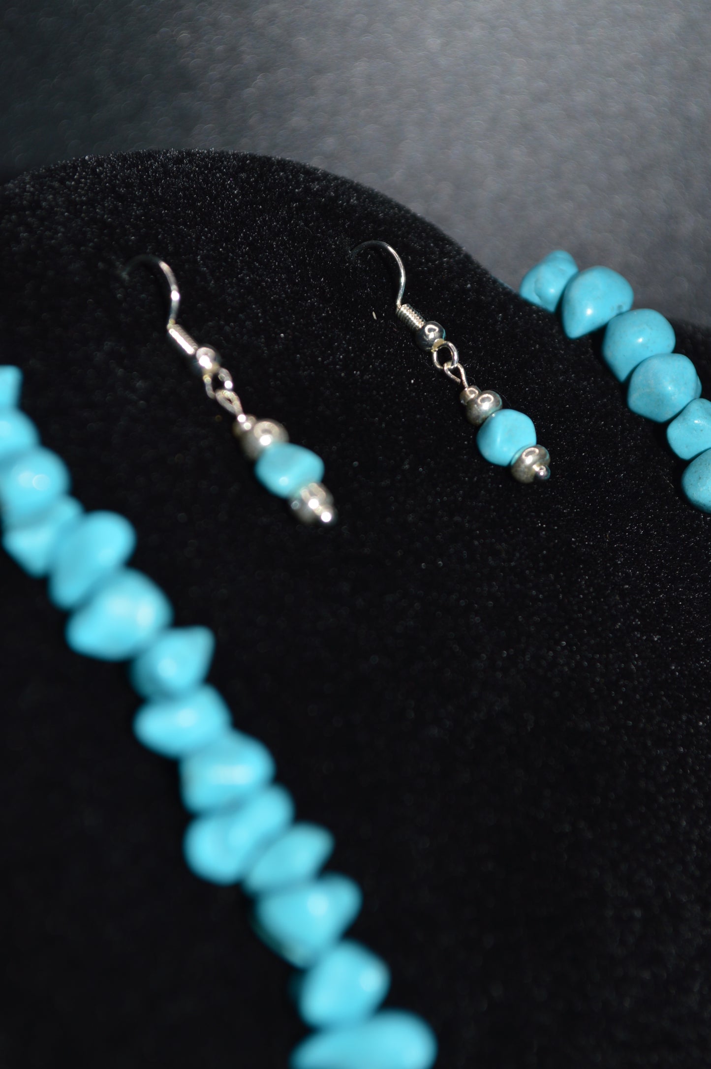 Resin Chips Necklace and Earring Set (Turquoise)