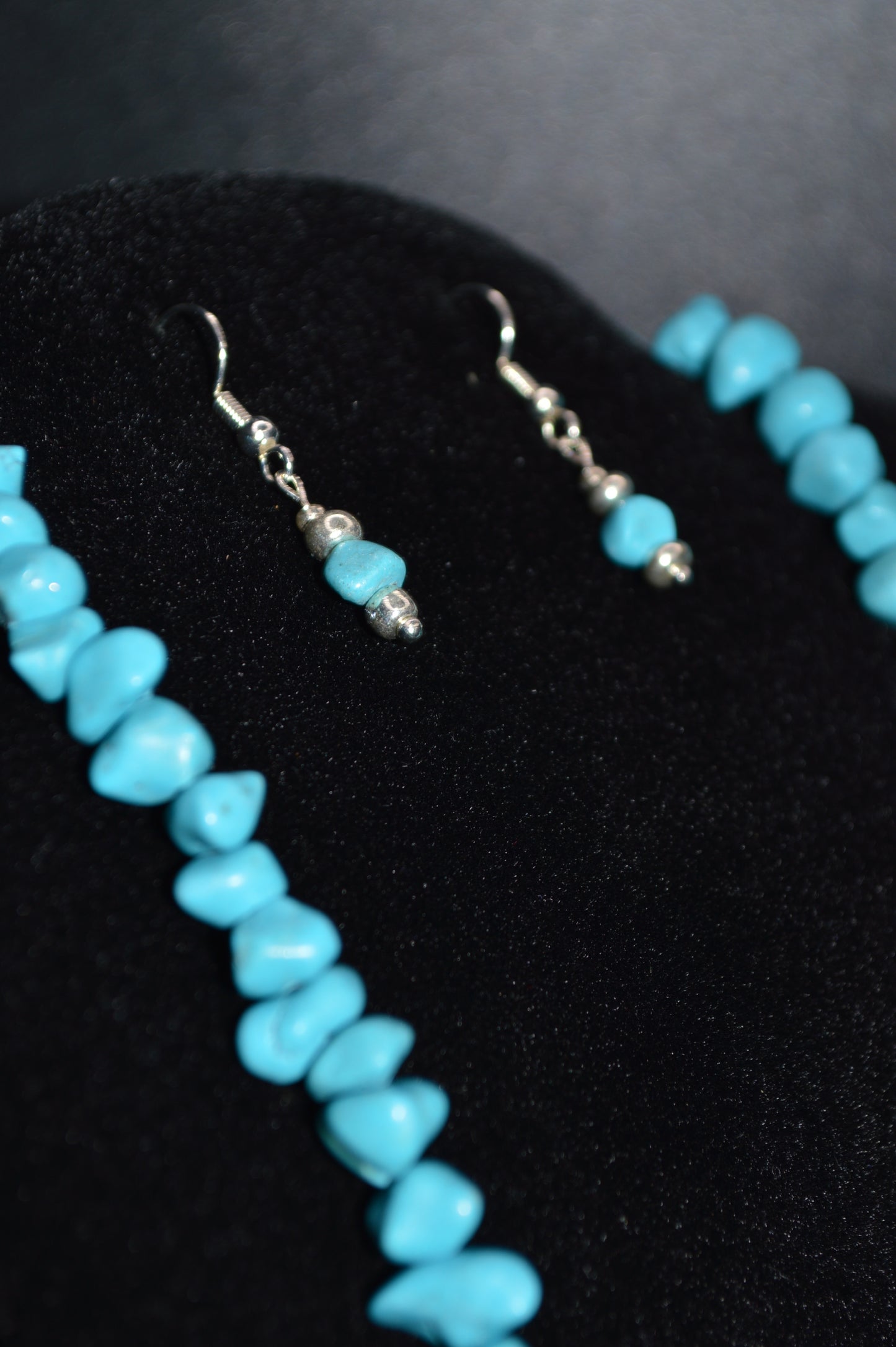 Resin Chips Necklace and Earring Set (Turquoise)