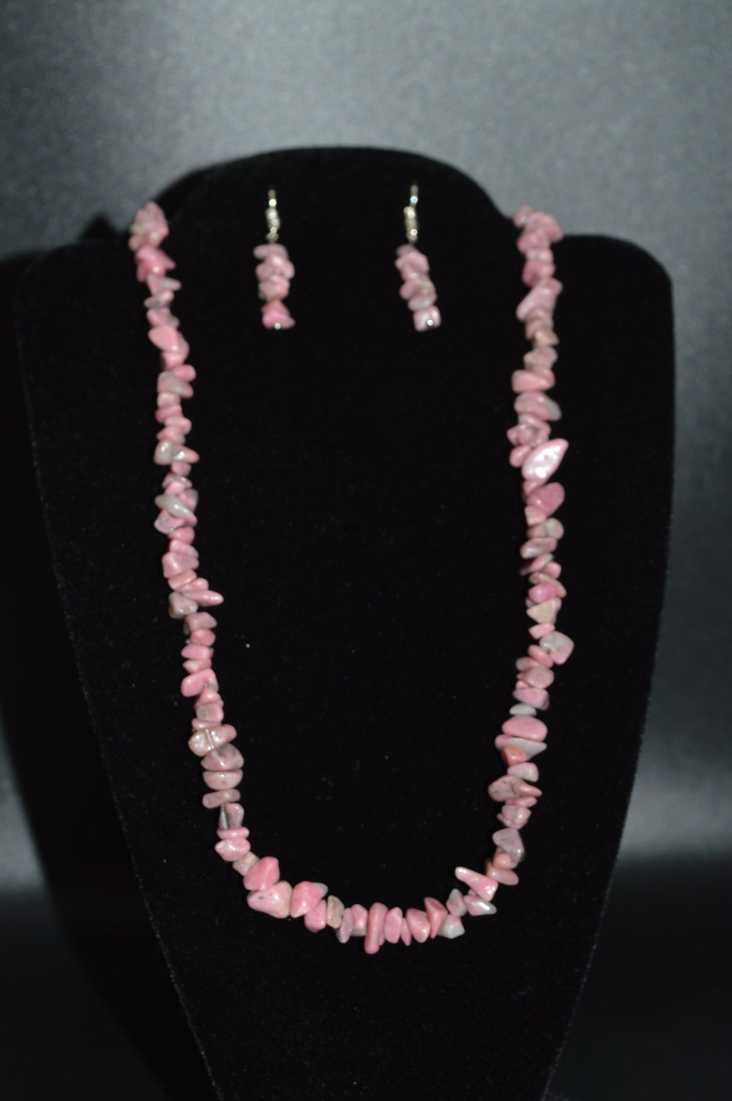 Rhodonite Chips Necklace and Earring Set (Pink)