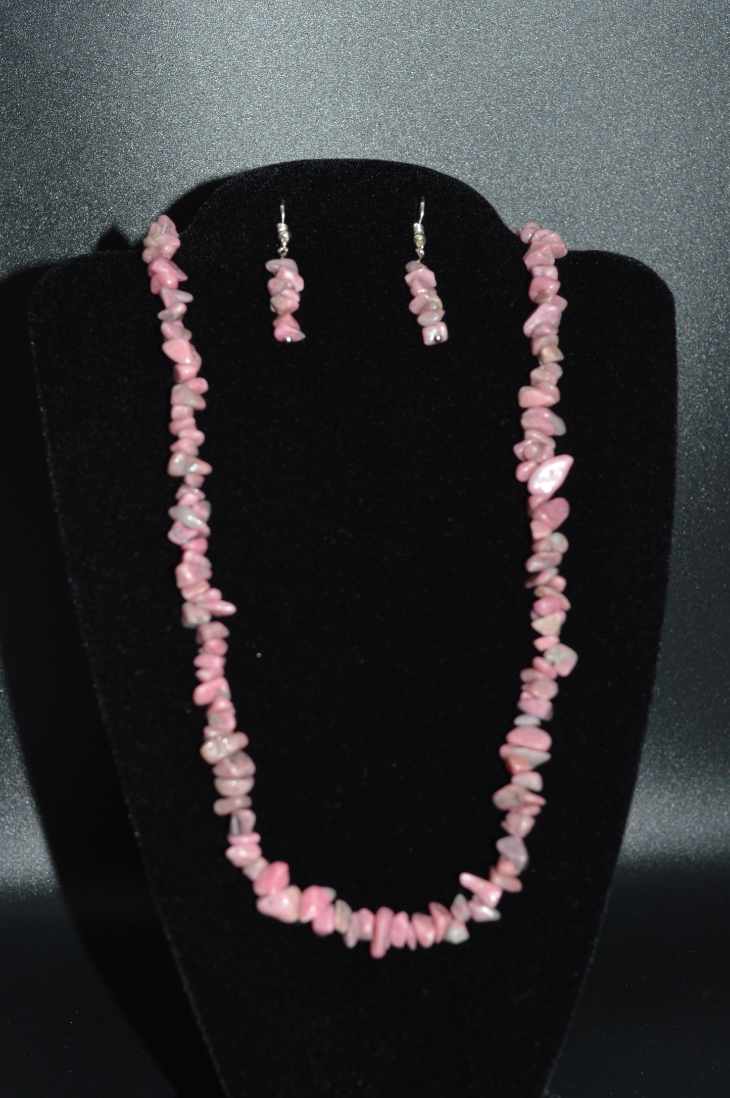 Rhodonite Chips Necklace and Earring Set (Pink)
