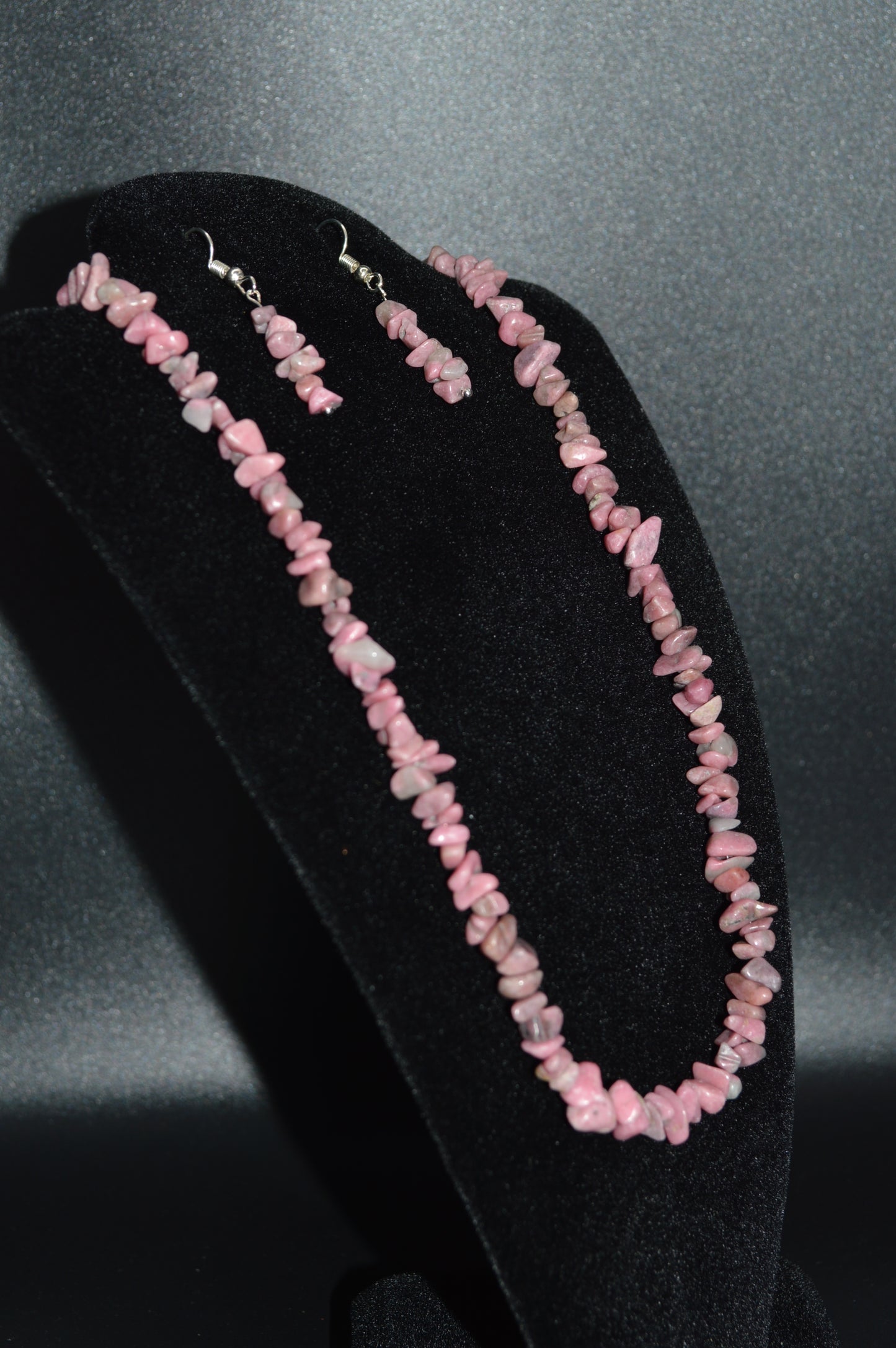Rhodonite Chips Necklace and Earring Set (Pink)