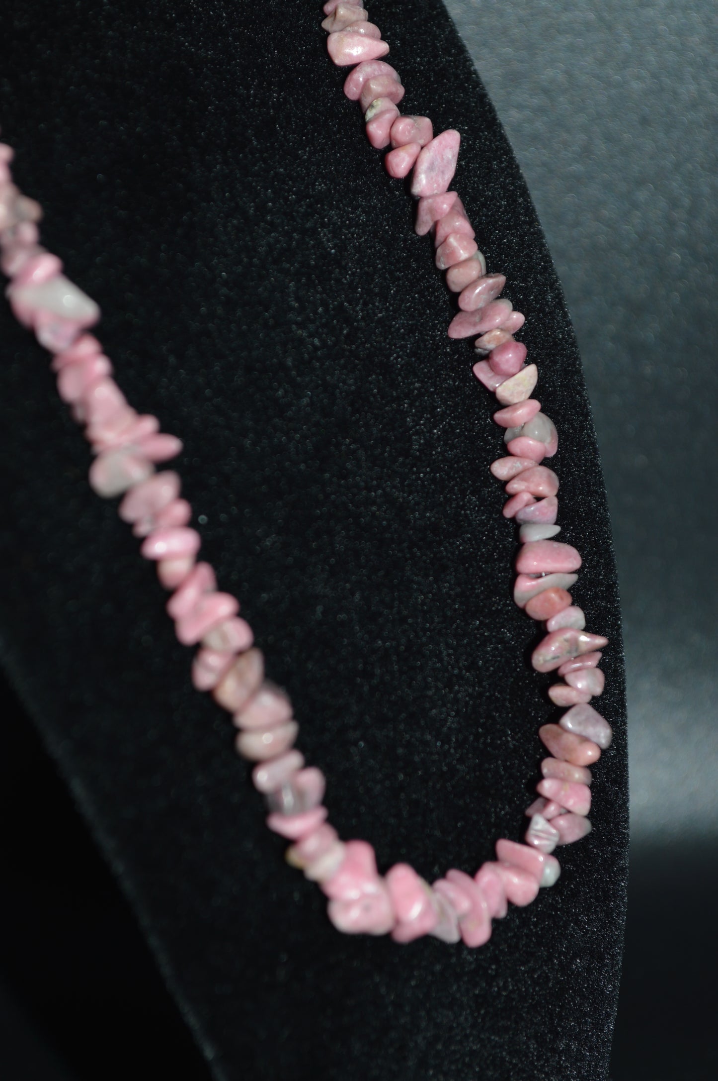 Rhodonite Chips Necklace and Earring Set (Pink)