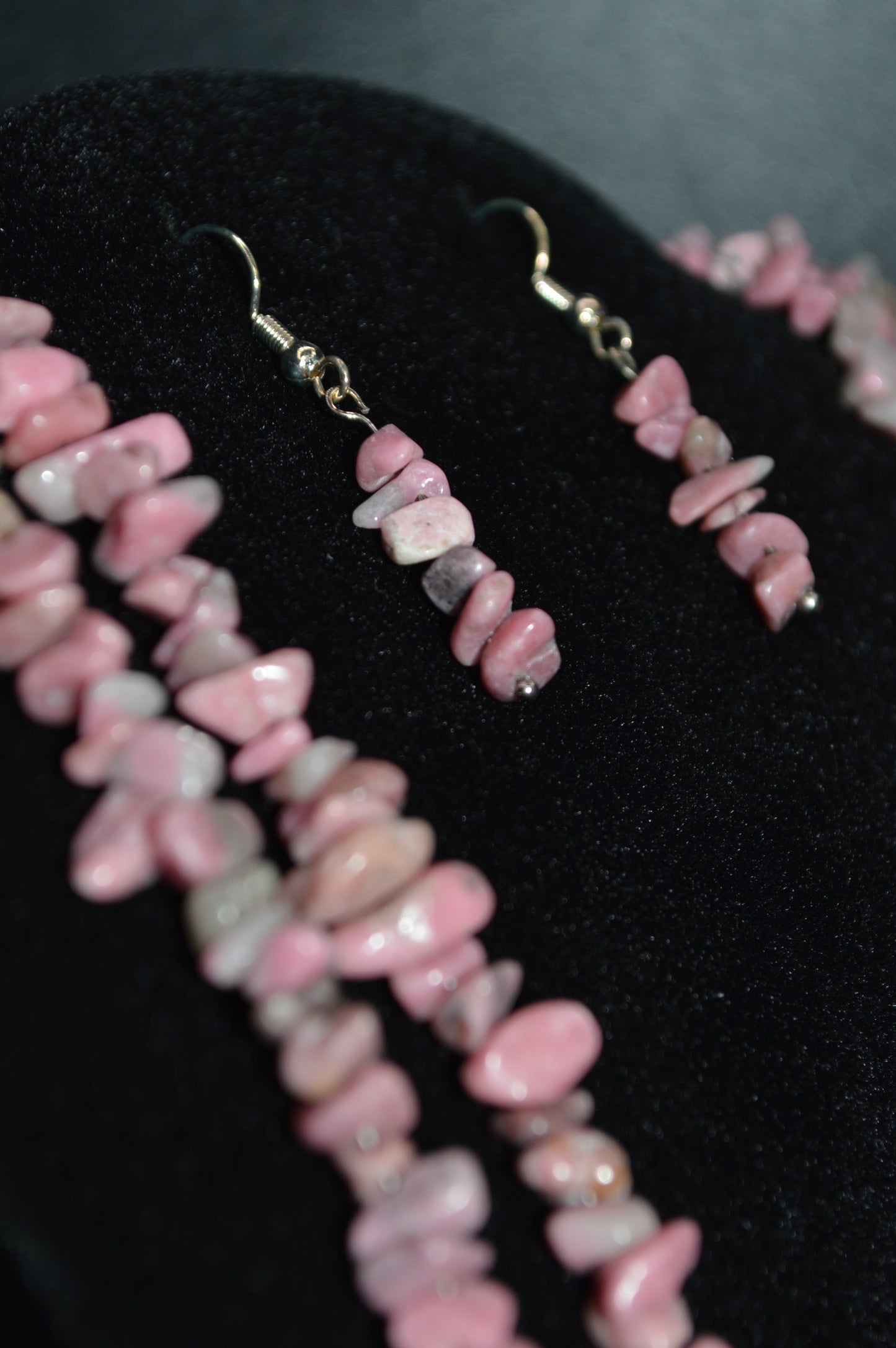 Rhodonite Chips Double Stranded Necklace and Earring Set (Pink)
