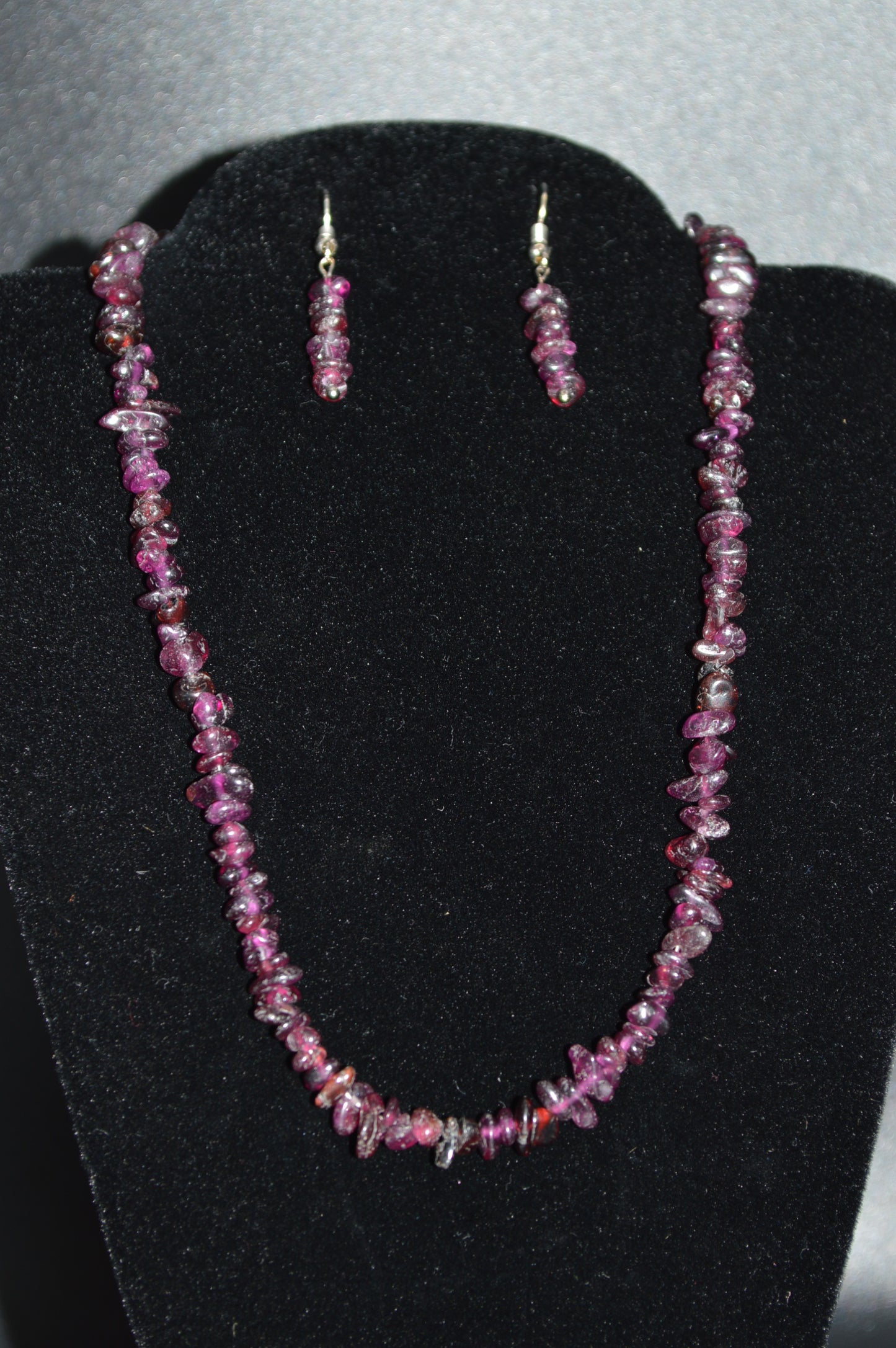 Rhodolite Garnet Chips Necklace and Earring Set (Deep Purple)