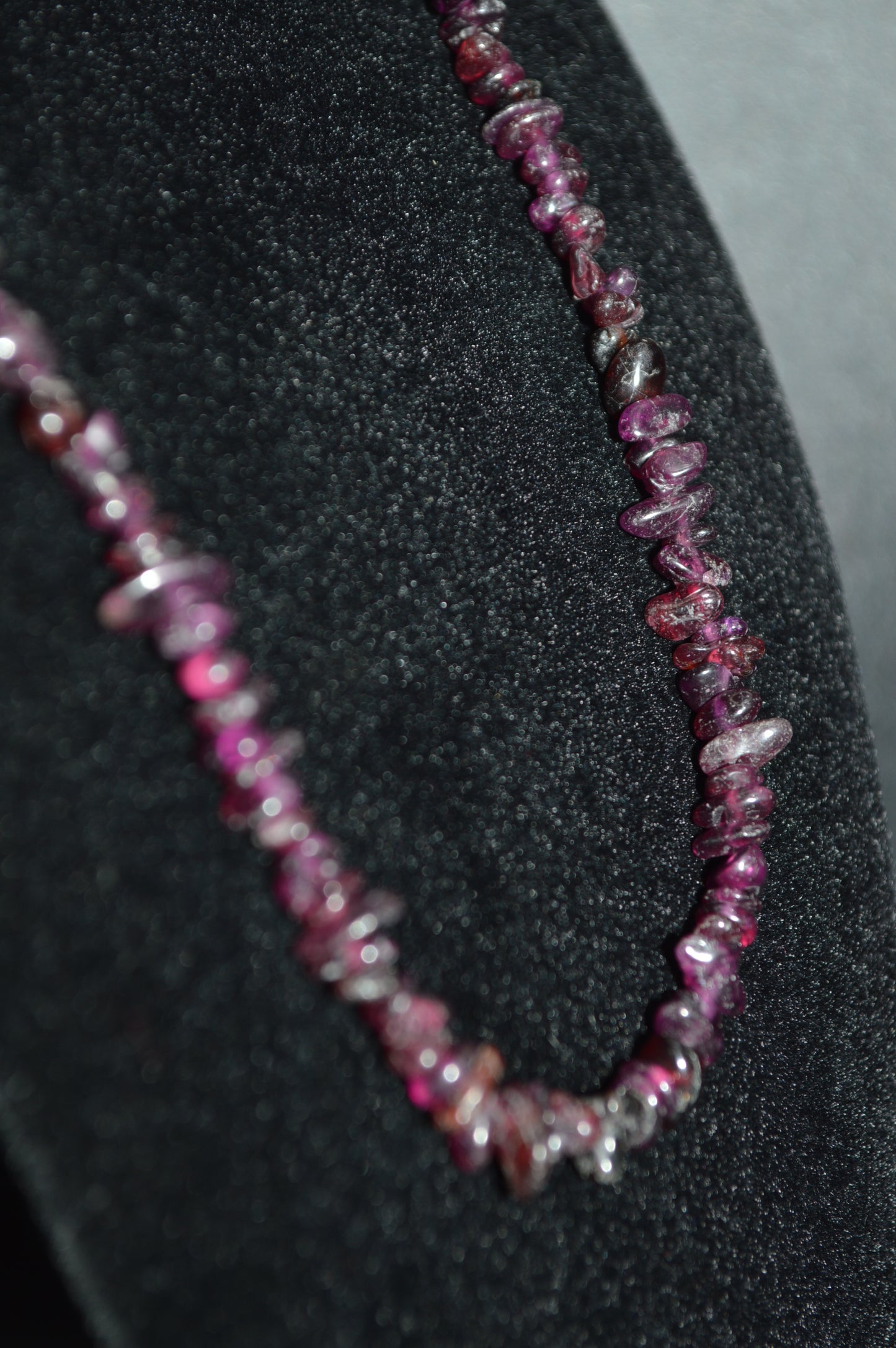 Rhodolite Garnet Chips Necklace and Earring Set (Deep Purple)