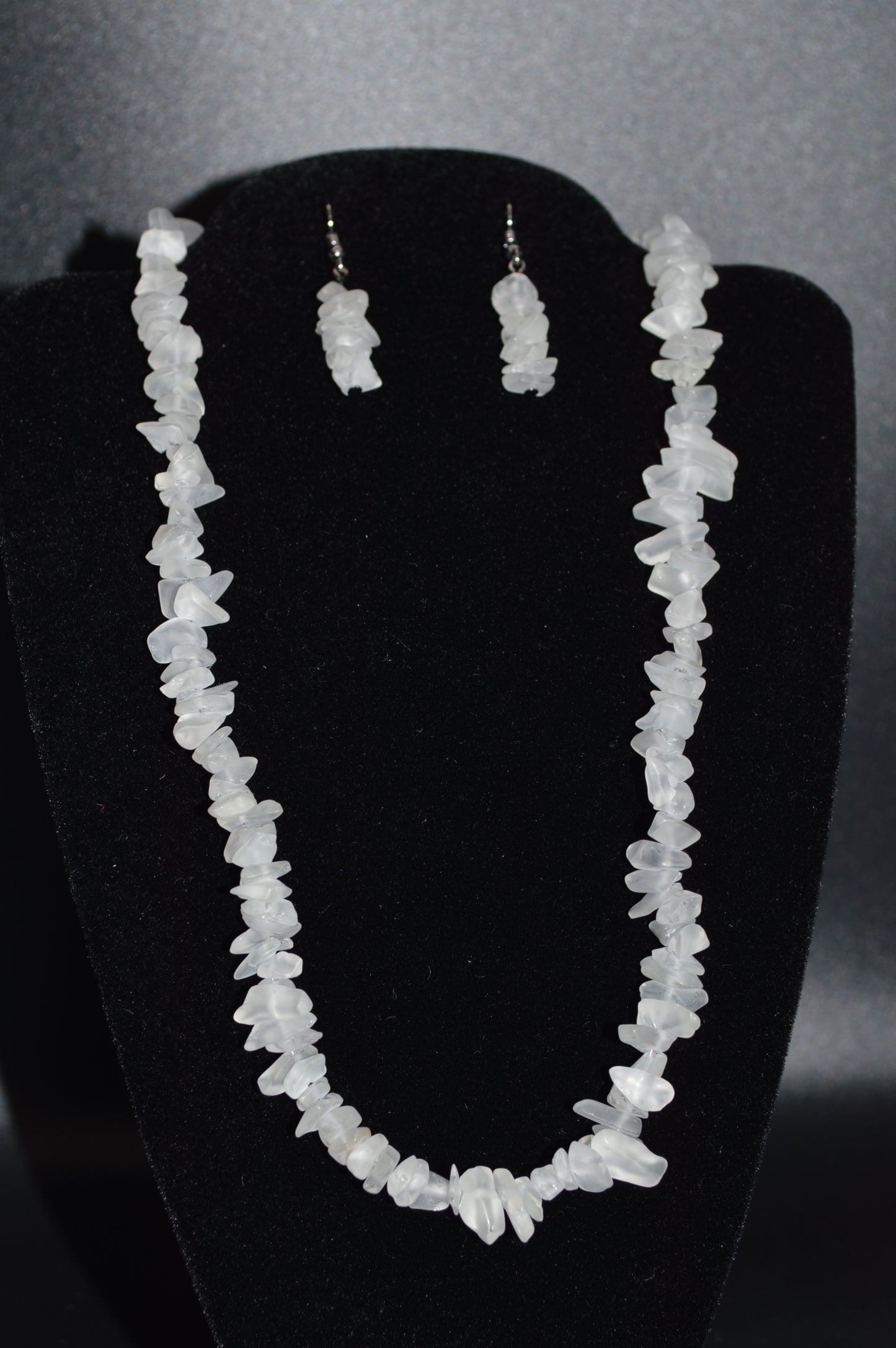 Glass Chips Necklace and Earring Set (Frosted White)