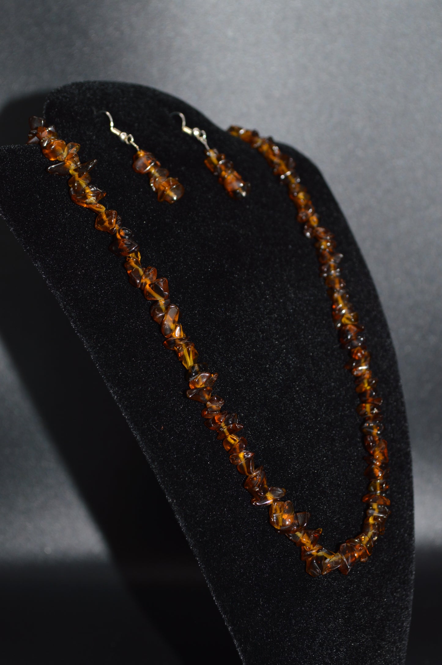 Glass Chips Necklace and Earring Set (Brown)