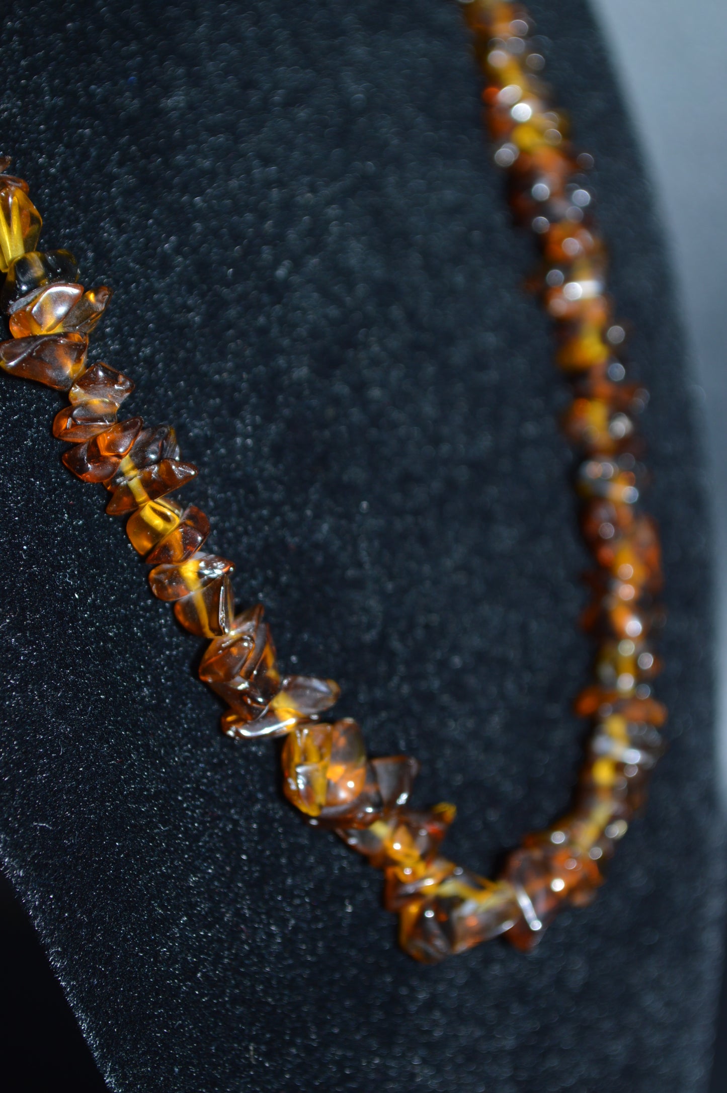 Glass Chips Necklace and Earring Set (Brown)