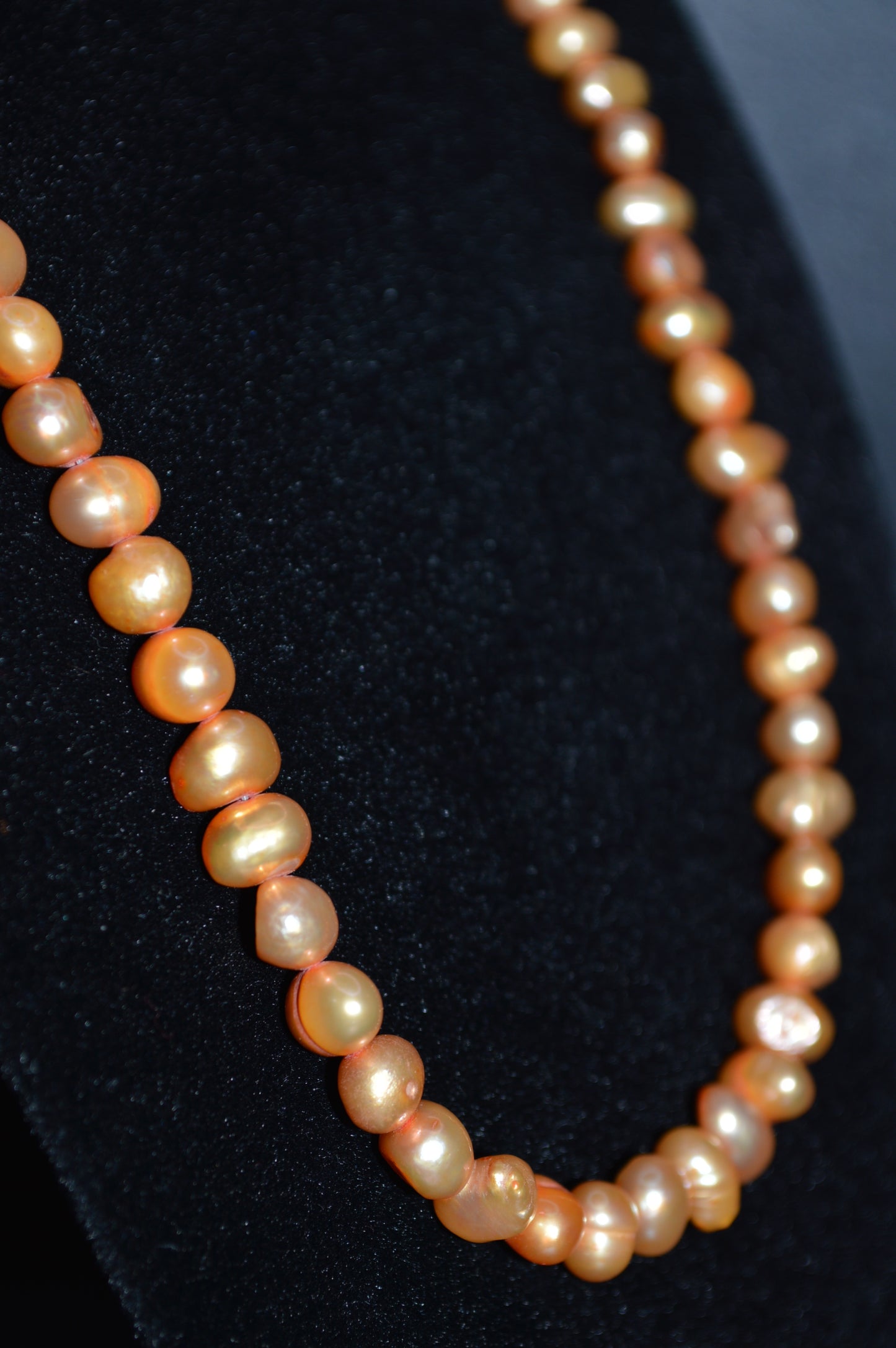 Freshwater Cultured Pearl Necklace and Earring Set (Apricot)