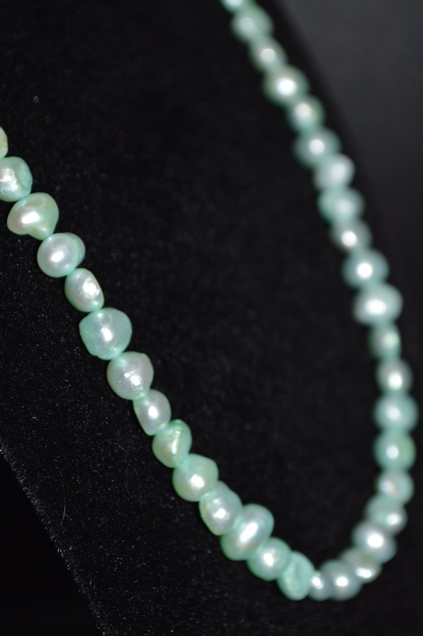 Freshwater Cultured Pearl Necklace and Earring Set (Teal Green)