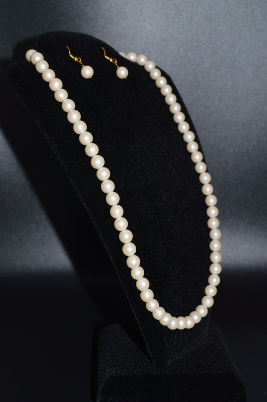 Acrylic Pearl Necklace and Earring Set (Off White)