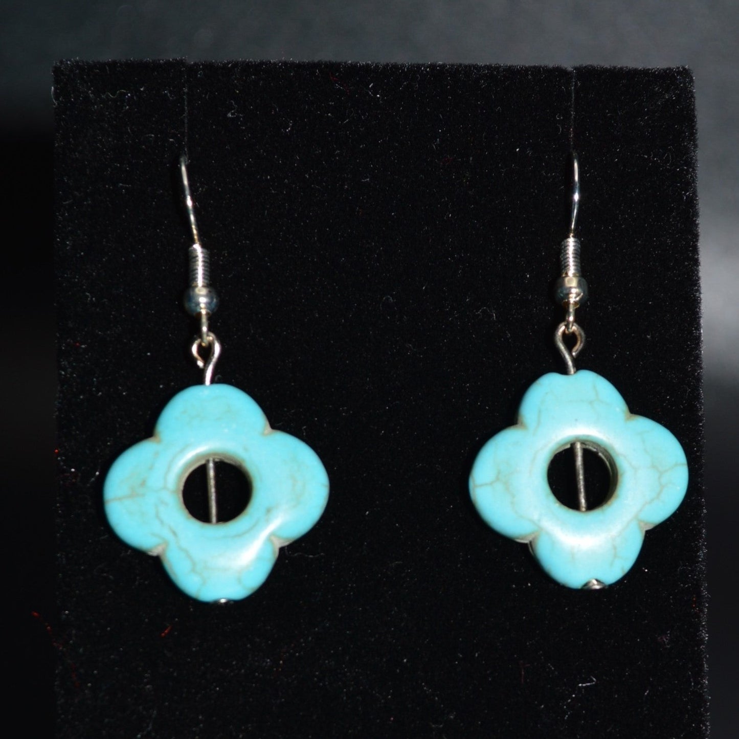 Resin Flower Earrings (Turquoise)