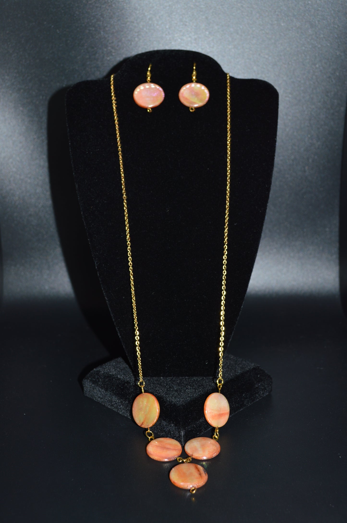 Copper Mother of Pearl Rounds on a Gold Chain Necklace and Earring Set