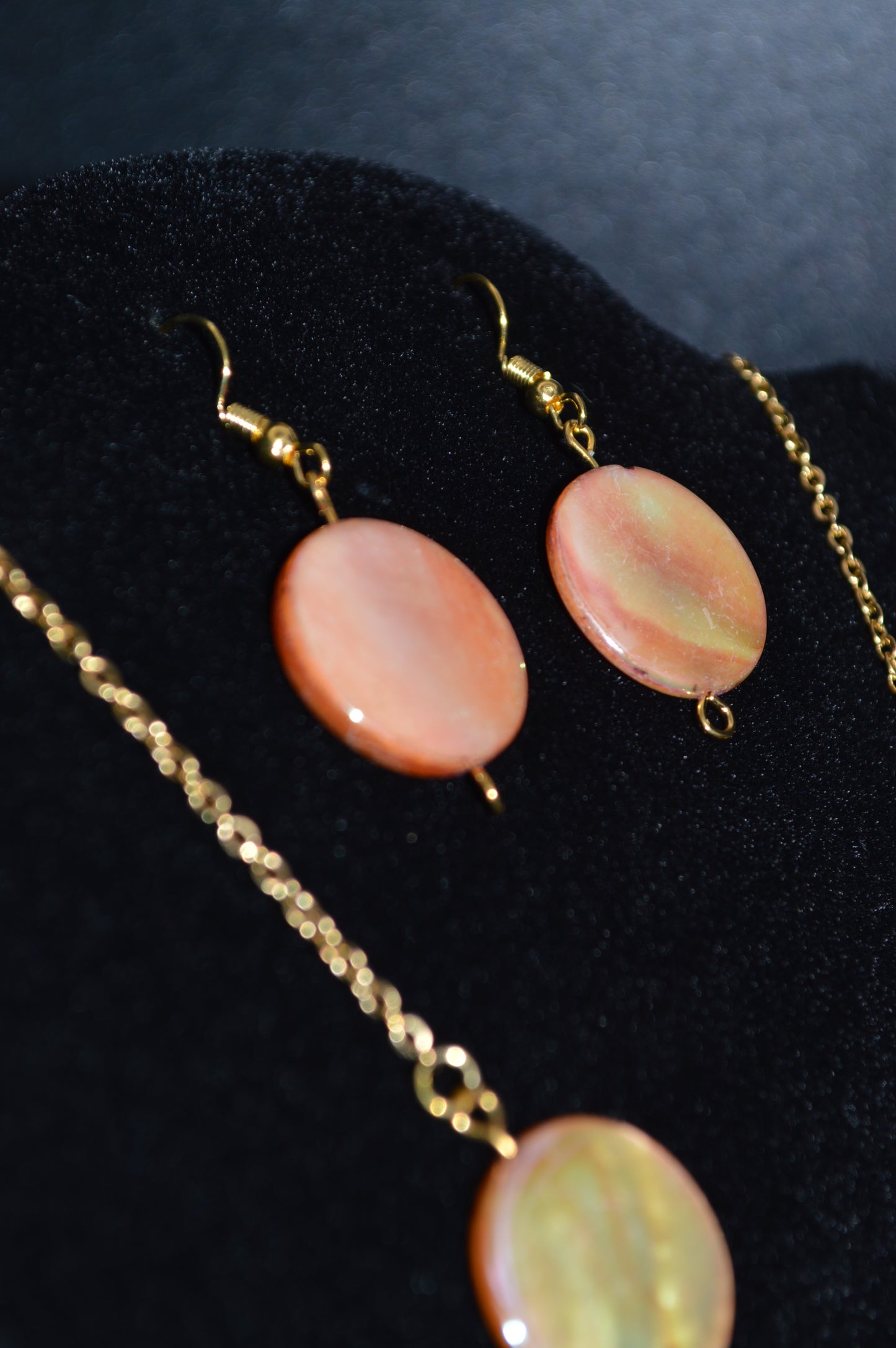 Copper Mother of Pearl Rounds on a Gold Chain Necklace and Earring Set