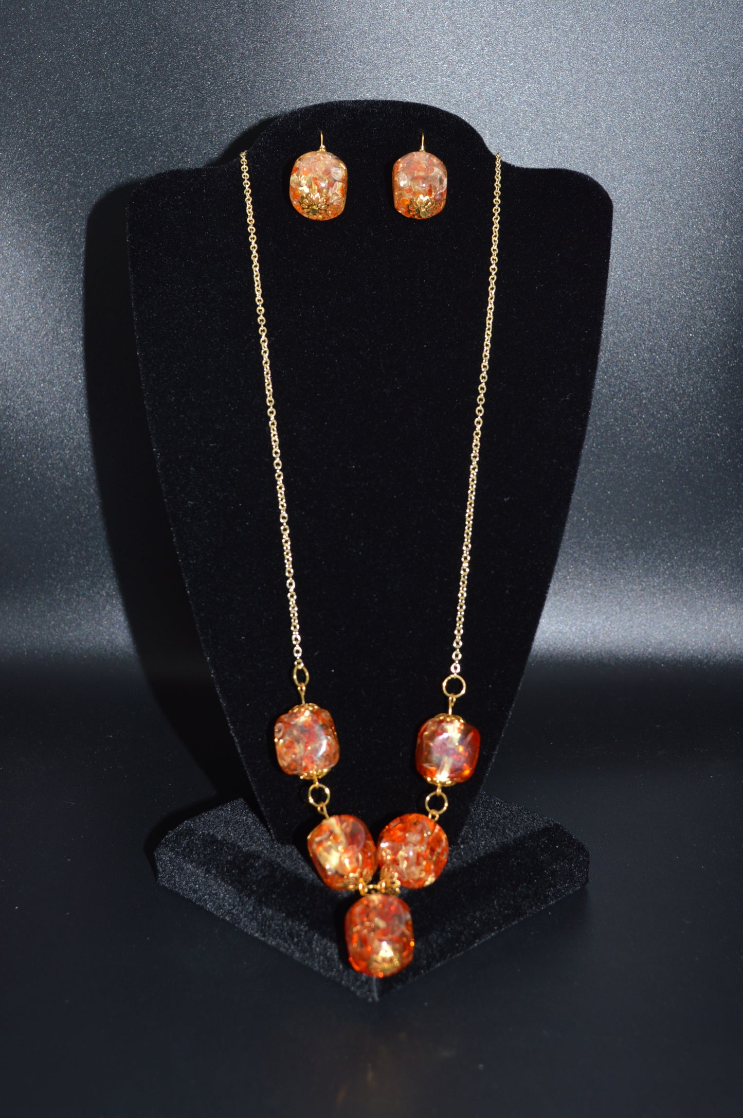 Ice Flake Resin Necklace and Earring Set (1 Drop)