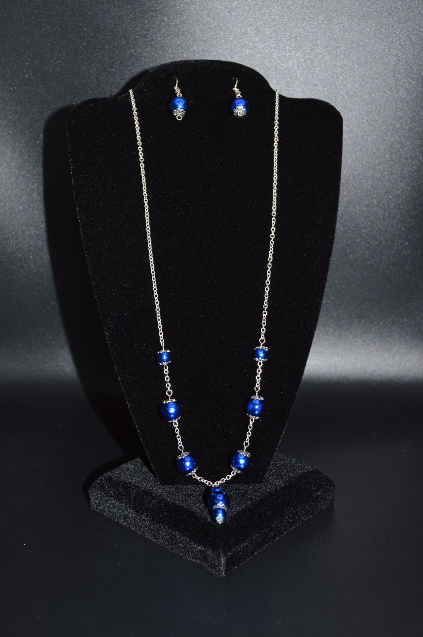 Glass Beaded Necklace and Earring Set (Royal Blue)