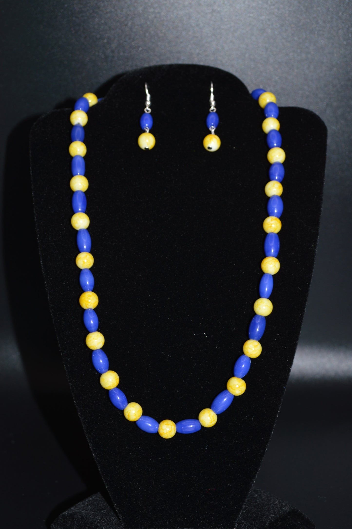 Yellow Marbled Glass and Blue Cat's eye Glass Necklace and Earring Set