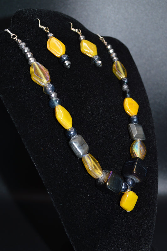 Yellow and Gray Pressed Glass Necklace and Earring Set