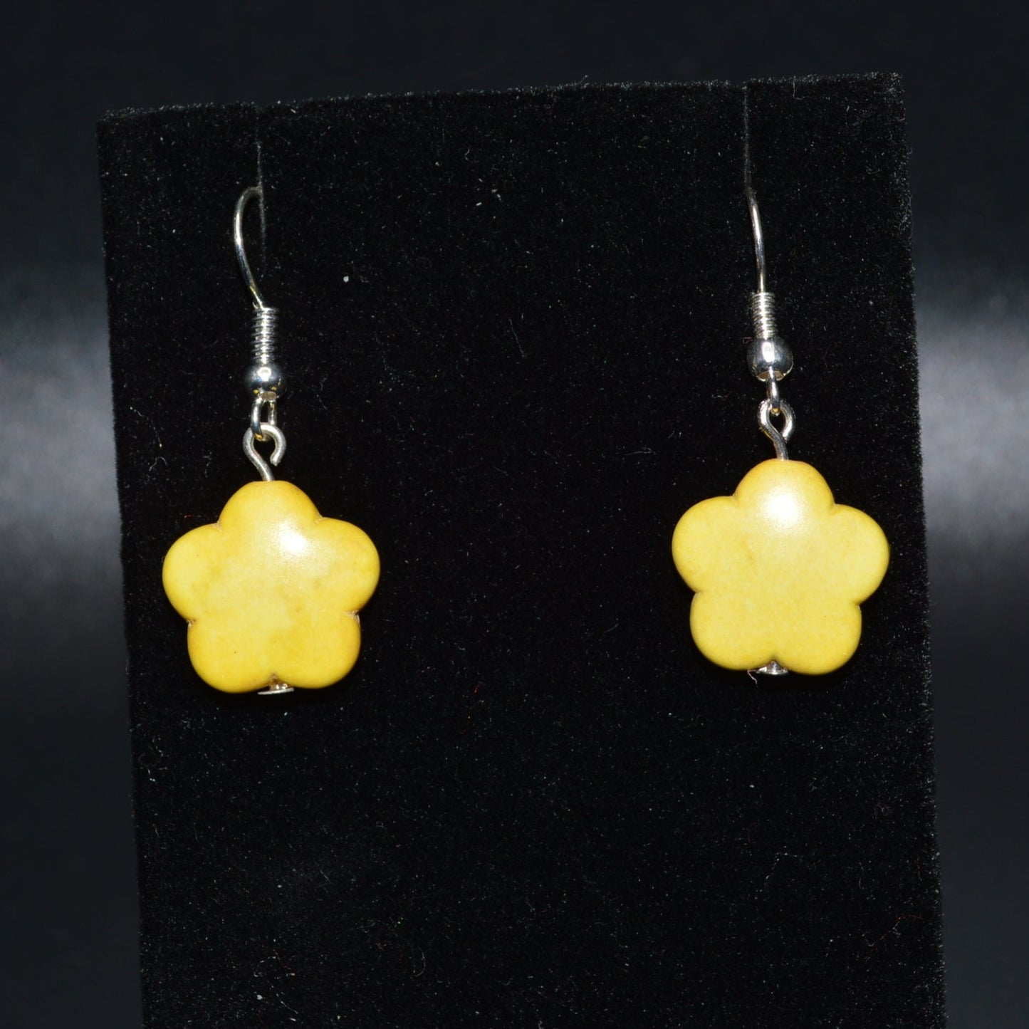 Resin Flower Earrings (Yellow)
